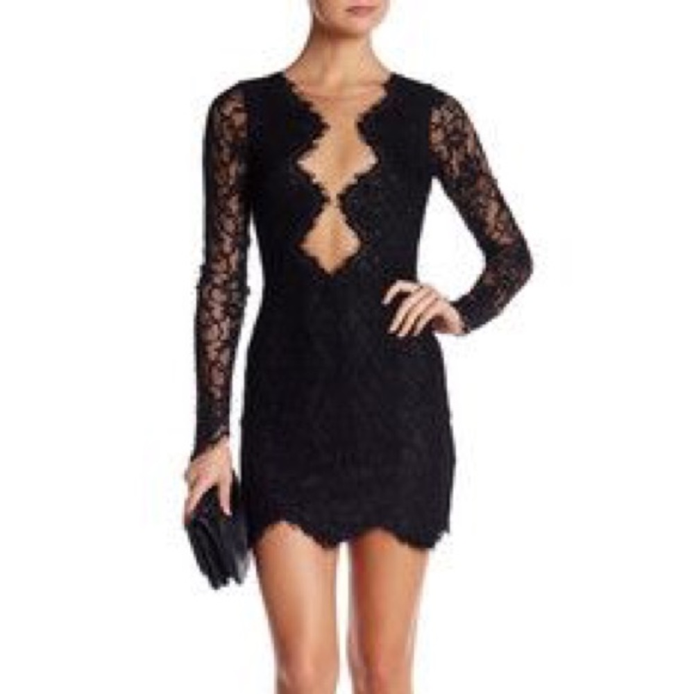 Storia Black Laced Cocktail Dress